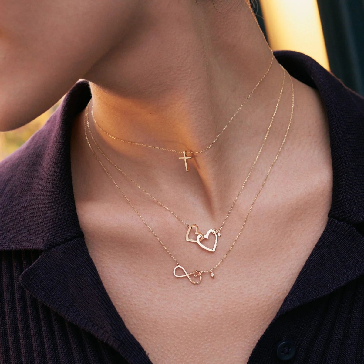 Arany choker nyaklánc kereszttel