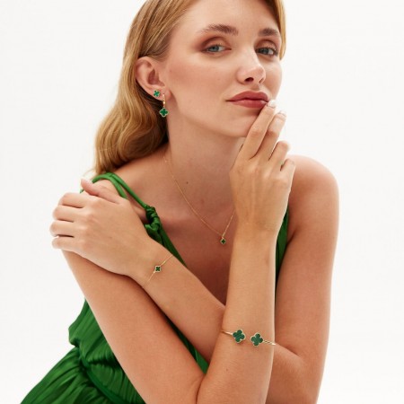 Arany masszív karkötő Green Clover