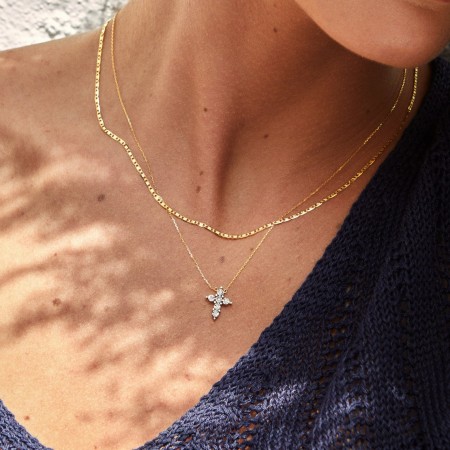 Arany nyaklánc Diamond Cross gyémántokkal Arany nyaklánc Diamond Cross gyémántokkal